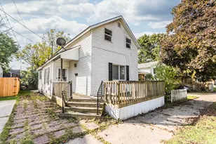 1122 3rd St NW, Grand Rapids, MI 49504 - Photo 1
