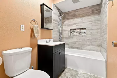 136 E Ave N, Battle Creek, MI 49017 - Photo 11