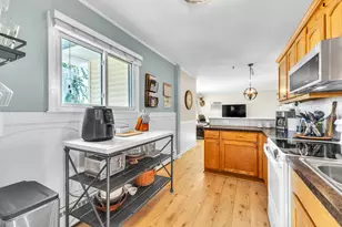527 Arthur St, Chelsea, MI 48118 - Photo 15