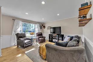 527 Arthur St, Chelsea, MI 48118 - Photo 7