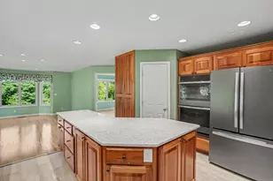7811 Cardinal Dr, Jenison, MI 49428 - Photo 13
