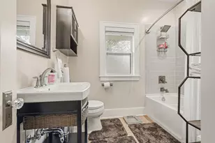 1408 Plymouth Ave SE, Grand Rapids, MI 49506 - Photo 13
