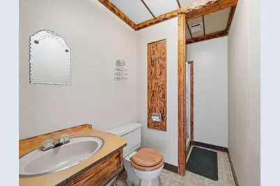 202 N Main Street, Evart, MI 49631 - Photo 87