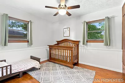 210 Hope Avenue, Holland, MI 49423 - Photo 19