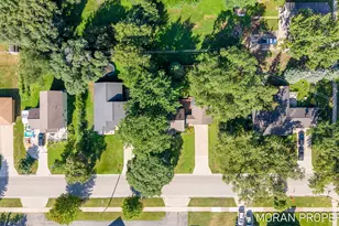 210 Hope Ave, Holland, MI 49423 - Photo 37