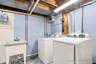 210 Hope Ave, Holland, MI 49423 - Photo 27
