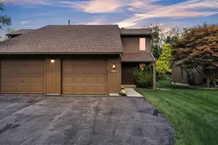 547 Park Pl, Saline, MI 48176 - Photo 1