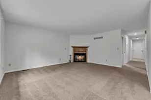 547 Park Pl, Saline, MI 48176 - Photo 7
