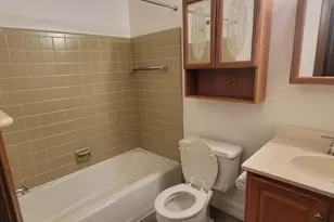 22720 Stair Dr, Clinton, MI 48036 - Photo 9