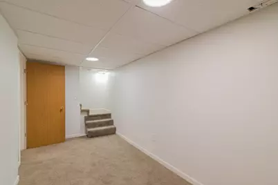 1054 Haines Street NW, Grand Rapids, MI 49504 - Photo 23