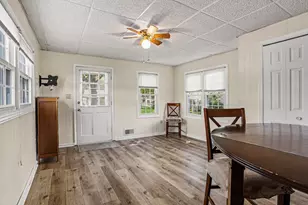 229 S 22nd Street S, Battle Creek, MI 49015 - Photo 11