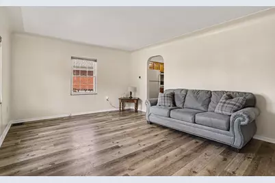 229 S 22nd Street S, Battle Creek, MI 49015 - Photo 3