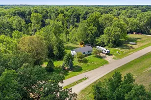 11426 Ravenswood Ln, Holly, MI 48442 - Photo 27