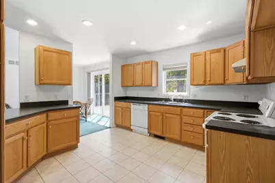 11426 Ravenswood Lane, Holly, MI 48442 - Photo 7