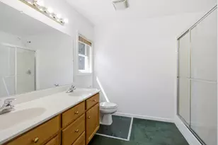 11426 Ravenswood Ln, Holly, MI 48442 - Photo 17