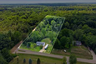 11426 Ravenswood Ln, Holly, MI 48442 - Photo 31
