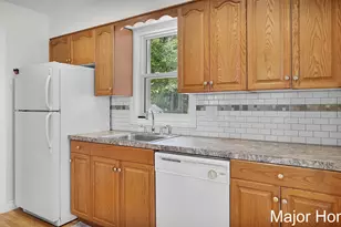 4863 Byron Center Ave SW, Wyoming, MI 49519 - Photo 13