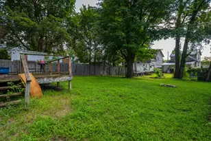 407 Michigan Ave, Dowagiac, MI 49047 - Photo 27