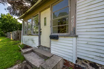 407 Michigan Avenue, Dowagiac, MI 49047 - Photo 3