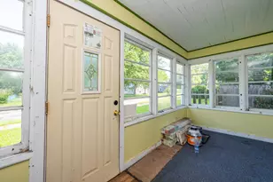 407 Michigan Ave, Dowagiac, MI 49047 - Photo 5