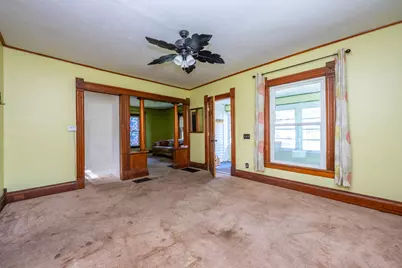 407 Michigan Avenue, Dowagiac, MI 49047 - Photo 9