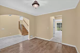 7521 Mac Arthur Ln, Portage, MI 49024 - Photo 19