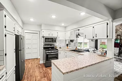 7613 Leonard Street, Coopersville, MI 49404 - Photo 11