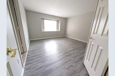 22063 Fairlane Boulevard, Woodhaven, MI 48183 - Photo 9