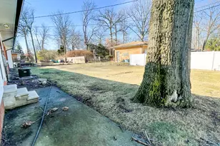 19016 Nadol Dr, Southfield, MI 48075 - Photo 27