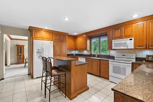 16136 Prairie Ronde Rd, Schoolcraft, MI 49087 - Photo 9