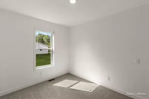 720 Park, Howard City, MI 49329 - Photo 17
