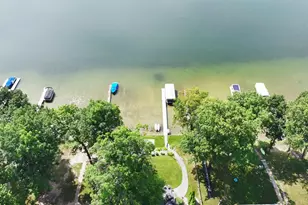 3911 Lakewood Dr, Waterford, MI 48329 - Photo 69