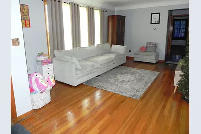 329 N Lakeview Avenue, Sturgis, MI 49091 - Photo 5