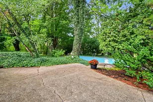 201 S Monroe St NE, Rockford, MI 49341 - Photo 25