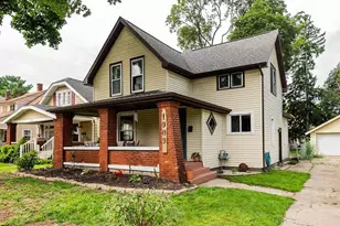 1909 Linden Ave SE, Grand Rapids, MI 49507 - Photo 1