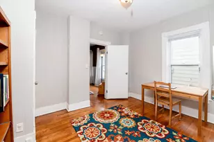 1909 Linden Ave SE, Grand Rapids, MI 49507 - Photo 9