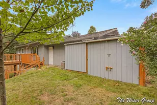 1861 Rupert St NE, Grand Rapids, MI 49525 - Photo 45