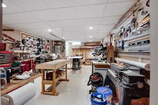4546 Rohr Rd, Lake Orion, MI 48359 - Photo 19
