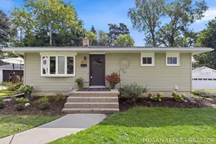 1074 Washtenaw Dr NE, Grand Rapids, MI 49505 - Photo 1