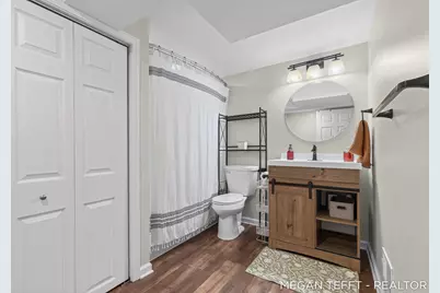 1074 Washtenaw Drive NE, Grand Rapids, MI 49505 - Photo 23