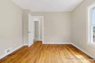 2129 Stafford Ave SW, Grand Rapids, MI 49507 - Photo 25