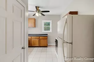 2129 Stafford Ave SW, Grand Rapids, MI 49507 - Photo 17