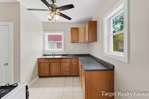 2129 Stafford Ave SW, Grand Rapids, MI 49507 - Photo 13