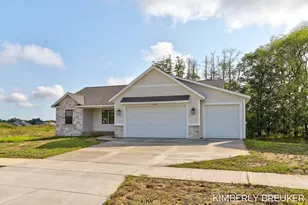 11802 Everett Ave, Allendale, MI 49401 - Photo 3
