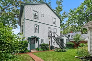 77 Park Ave, South Haven, MI 49090 - Photo 37