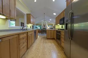 848 W Center St, Douglas, MI 49406 - Photo 29