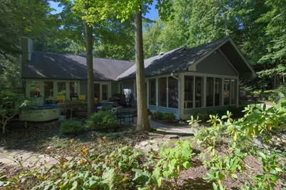 848 W Center Street, Douglas, MI 49406 - Photo 9