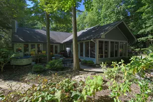 848 W Center St, Douglas, MI 49406 - Photo 9