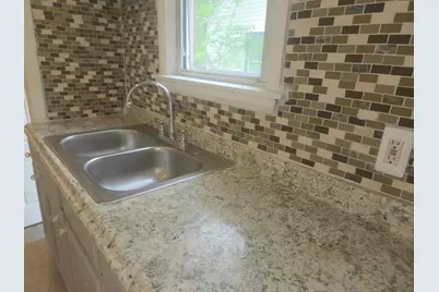 19483 Rosemont Avenue, Detroit, MI 48219 - Photo 9