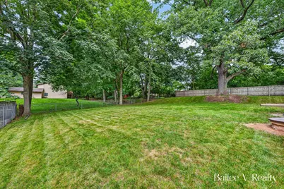 1361 Forrester Street SE, Grand Rapids, MI 49508 - Photo 39
